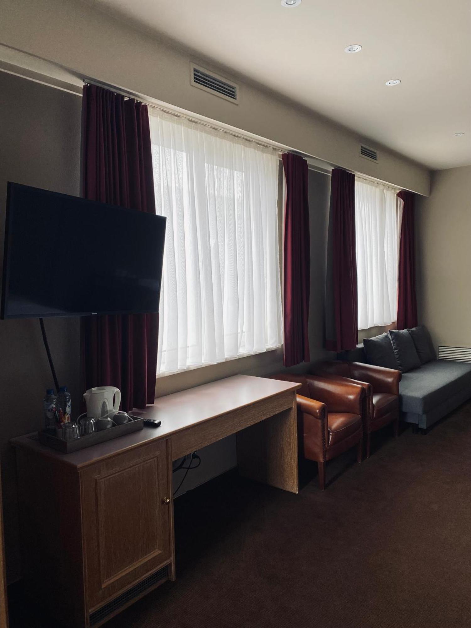 Hotel Bornem Extérieur photo