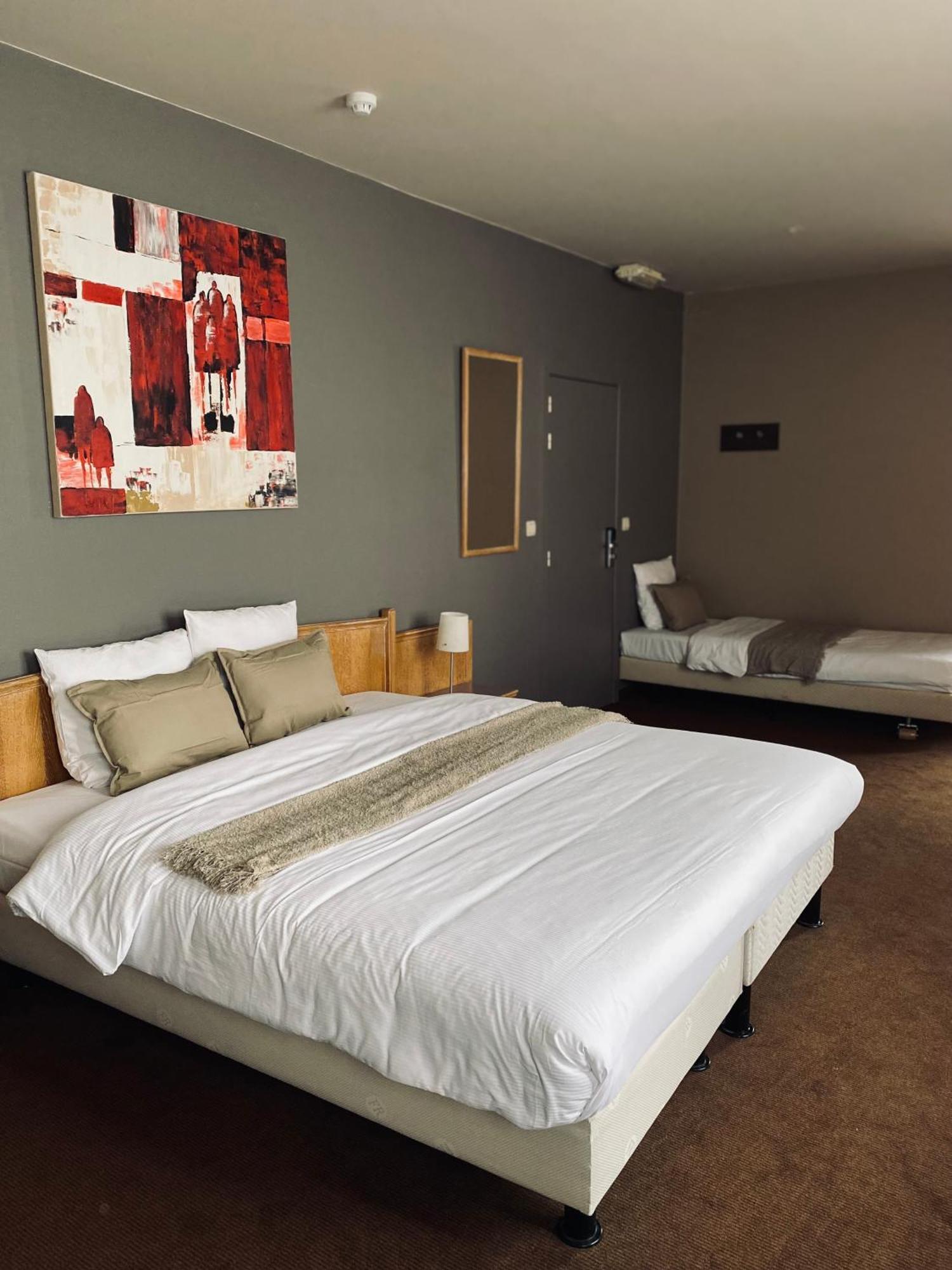 Hotel Bornem Extérieur photo