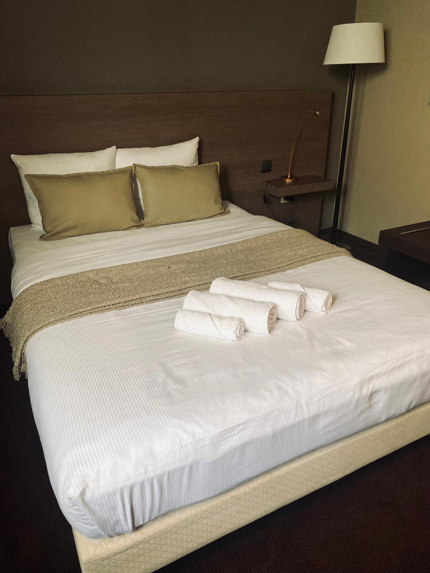 Hotel Bornem Extérieur photo
